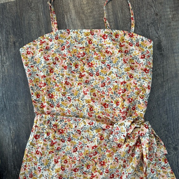 Floral Dress - Picture 2 of 4